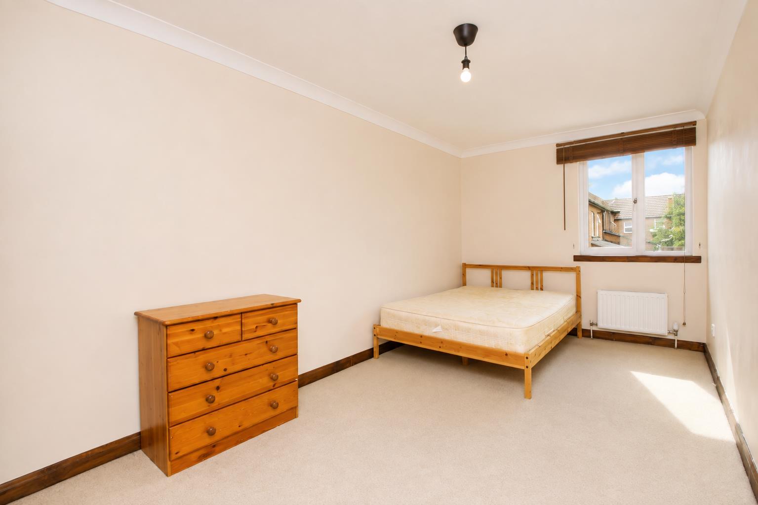 Carlina Place, Conniburrow, Milton Keynes